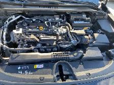 2019 Toyota Corolla Hatchback SE   6-SPEED MANUAL! - Photo 19