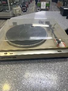 Marantz TT1060 Belt Drive Auto Return Turntable - Photo 3