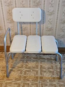 Bathtub/shower bench