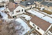50' x 139' Central McDougall Infill Lot with 3 Bed Bungalow - Photo 3