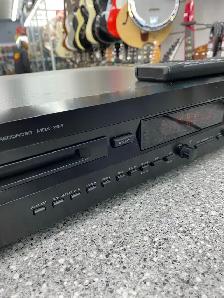 Yamaha MDX-793 Mini Disc Receiver - Photo 3