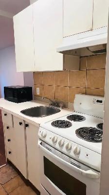 Spacious and bright studio downtown Montreal! - Photo 3