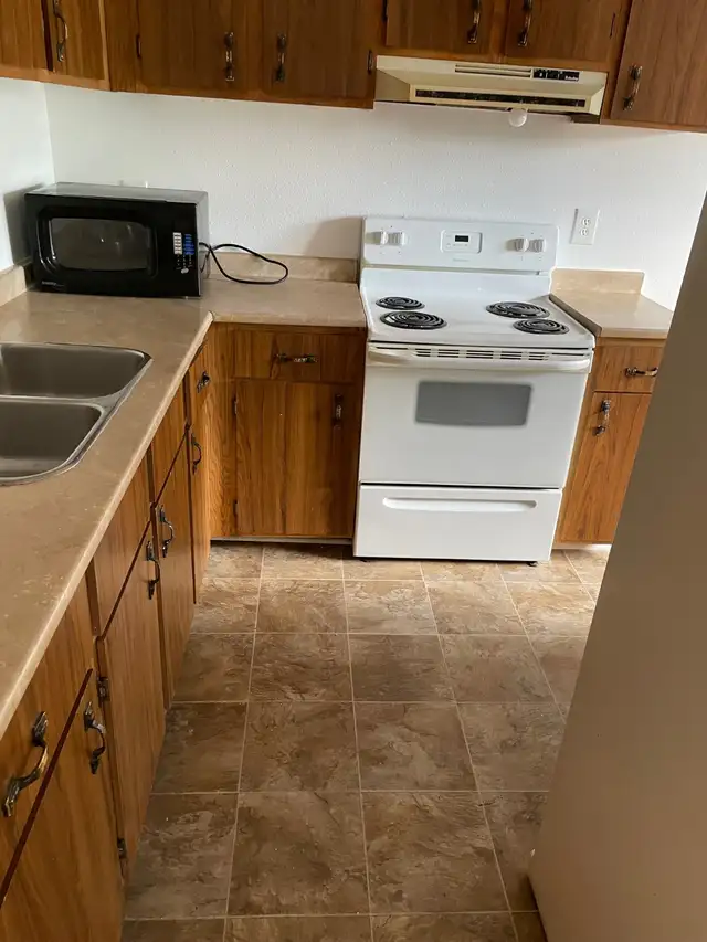 1 bedroom Apartment for Rent – Hinton