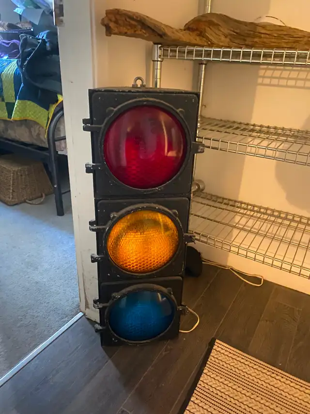1930s collectable traffic light
