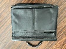 FOR SALE: Black Leather Bag/Briefcase - Photo 2