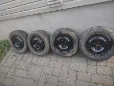 175-65R14x4 jante Hyundai accent 2011. Bolt Pattern 4x100.