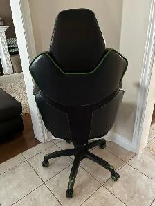 FOR SALE: Gaming / Office Chair - Photo 2