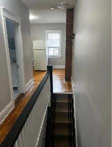 $1,975 2BR 2nd Fl, Private Entry, In-Suite Laundry, Utils Incl. - Photo 10