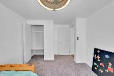 OPEN HOUSE SUNDAY 2 - 4 AMHERSTBURG - Photo 8