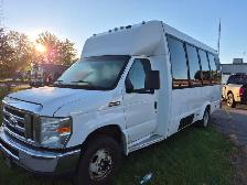 2016 Federal Bus Up To 17 Passenger