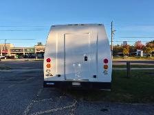 2016 Federal Bus Up To 17 Passenger - Photo 2