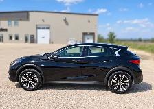 2017 Infiniti QX30 - Photo 6