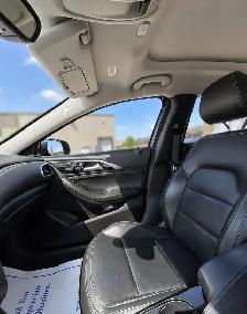 2017 Infiniti QX30 - Photo 11