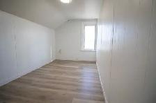 53 Vine St S, St. Catharines - All Inclusive 2 Bed Upper Unit - Photo 3