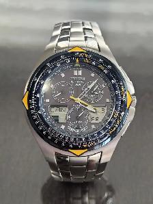 montre citizen eco-drive skyhawk pour homme
