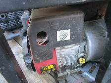 3200w Gas Generator - Just Serviced - Ready to go - Photo 8
