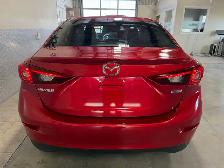 2014 Mazda 3 Sport 3 Sport GT / Low Local Kms / Heated Leather / - Photo 4