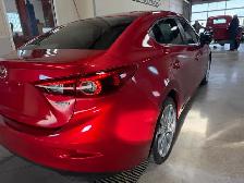 2014 Mazda 3 Sport 3 Sport GT / Low Local Kms / Heated Leather / - Photo 24