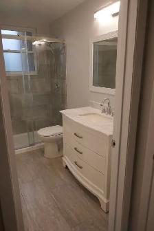 Choice- Two Large Renovated 2 bdrm Apartments - Haist St Fonthil - Photo 8