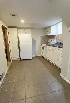 Freshly Painted Charming 3 1 Bdrm Detached Bungalow With Updates - Photo 8