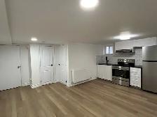 $1,500 – Renovated 1-Bedroom | Bloor West Village, Jane Subway - Photo 5