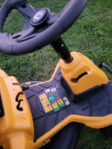 Cub cadet Lawn tractor - Photo 5