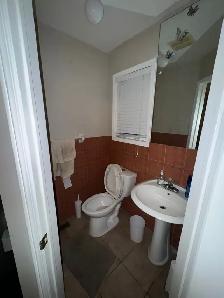 Room for rent in Brampton - Photo 6