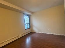 Spacious 1-Bedroom Apartment Near U of A – $1,250/Month! - Photo 5