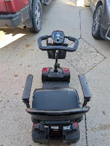 SCOUT MOBILITY SCOOTER - Photo 4
