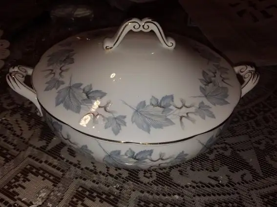 Royal Albert - Silver Maple