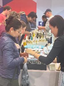 vendors wanted Christmas craft show - Photo 7