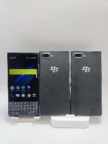 Blackberry Key2 Le 32gb Unlocked 3 Months Warranty W/Charger