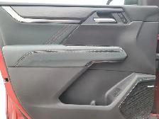 2026 GMC Acadia AWD AT4 - Photo 10