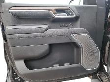 2025 Chevrolet Silverado 1500 Crew Cab Short Box 4-Wheel Drive H - Photo 10