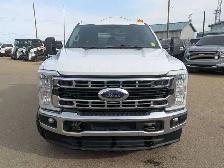 2023 Ford F-350 Lariat 6.7L Diesel/Touch Media/8'5 Deck - Photo 3