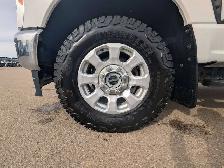 2023 Ford F-350 Lariat 6.7L Diesel/Touch Media/8'5 Deck - Photo 17