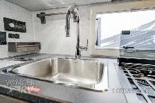 2027 Northern Lite 8.11 EX Wet Bath Limited Edition - Photo 9