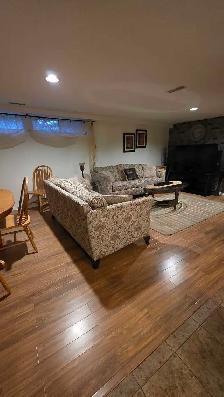 one bedroom basement apartment for rent - Photo 2
