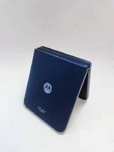 Moto Razer  2025 Blue 256gb 3 Months Warranty W/Charger