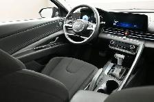 2025 Hyundai Elantra Preferred Tech Sunroof, Bluelink, Apple/And - Photo 25