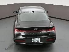 2025 Hyundai Elantra Preferred Tech Sunroof, Bluelink, Apple/And - Photo 47