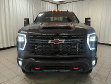 2026 Chevrolet Silverado 2500HD ZR2 - Photo 3