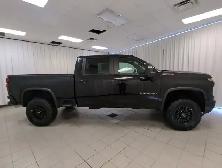 2026 Chevrolet Silverado 2500HD ZR2 - Photo 9