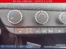2022 Hyundai Elantra PREFERRED - Photo 16