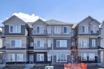 3317/ 3319/ 3321/ 3411/ 3413/ 3415/ 3417 119A Street SW - 3 Bedr