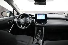 2025 Toyota Corolla Cross LE AWD | HEATED SEATS | POWER WINDOWS - Photo 27