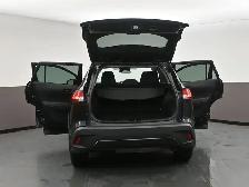 2025 Toyota Corolla Cross LE AWD | HEATED SEATS | POWER WINDOWS - Photo 62