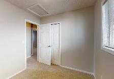 #0203 -  3 Bedroom Upper Level in Westpointe Dec 1st $1700 - Photo 13