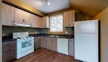 #6147 - 2 Bed/ 1 bath Townhouse for Rent $1400 water included! - Photo 5