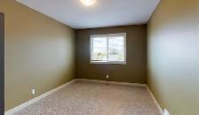 #6147 - 2 Bed/ 1 bath Townhouse for Rent $1400 water included! - Photo 7